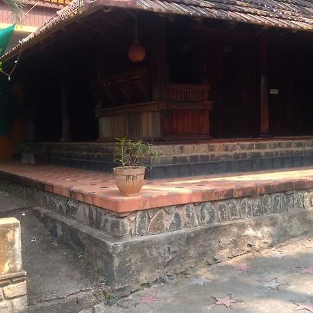 Thriphala Ayurveda Yogashram Διαμέρισμα Thiruvananthapuram Εξωτερικό φωτογραφία
